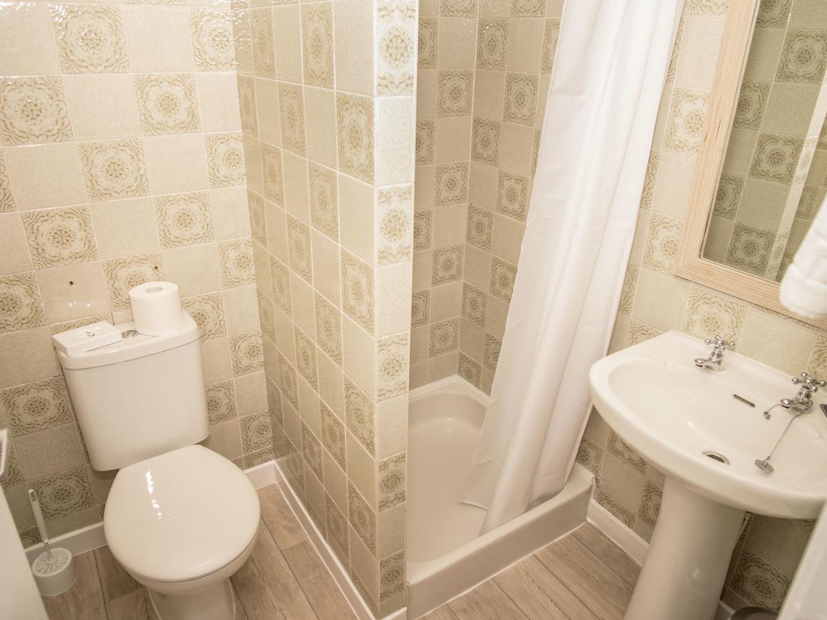 ホテル Longstone House Bed & Breakfast シーハウシズ エクステリア 写真