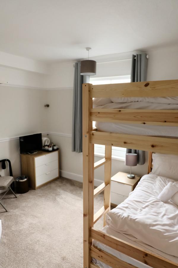 ホテル Longstone House Bed & Breakfast シーハウシズ エクステリア 写真
